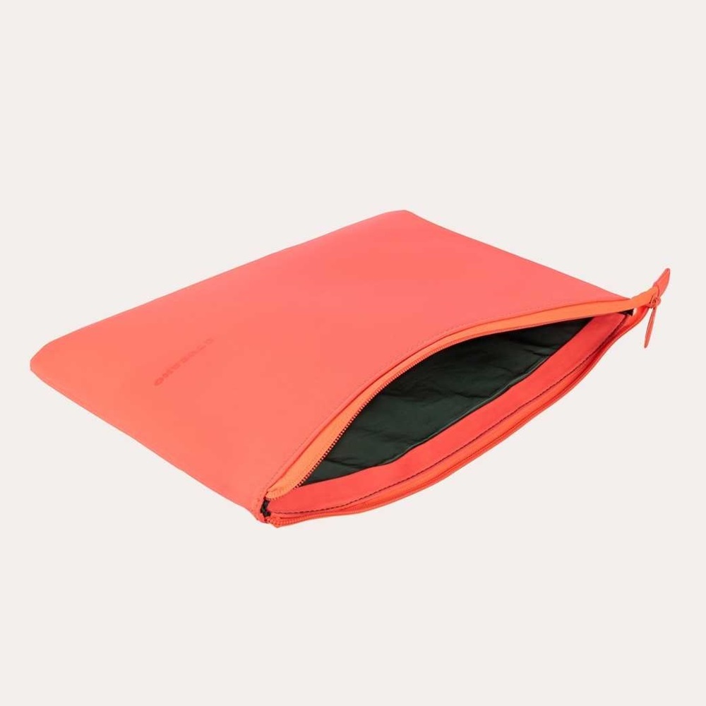 Tucano Sleeve Busta up to 13.0", Coral Red - Image 3
