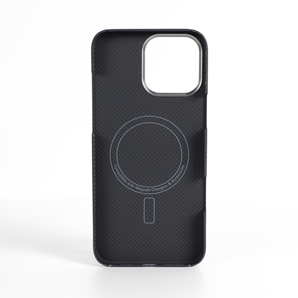 VANTA Case Carbon Ring Plain 600D Magsafe for iPhone 16, Plain Black - Image 2