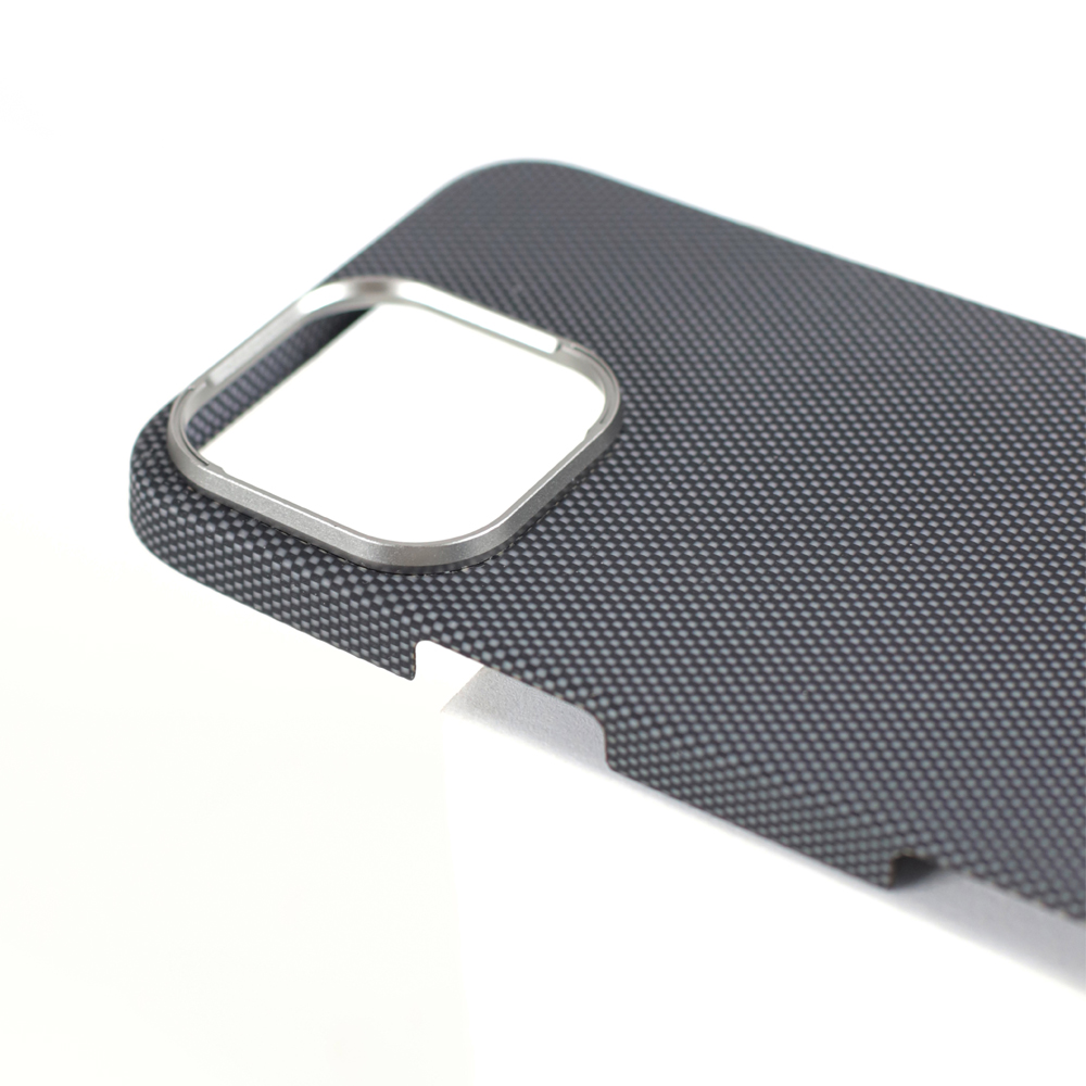VANTA Case Carbon Ring Plain 600D Magsafe for iPhone 16 Pro, Plain White - Image 3